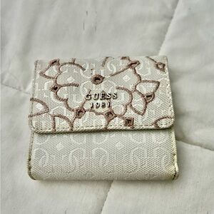 GUESS White Wallet with Rose Gold Accents